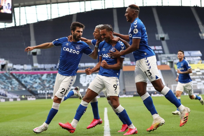 英超焦点战:埃弗顿主场迎战热刺,谁能打破均势?