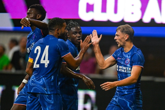 英联杯焦点战：狼队主场迎战切尔西，蓝军或延续强势晋级 第2张