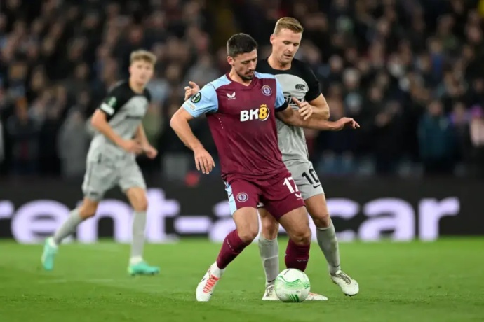 英超焦点战：利物浦VS阿斯顿维拉，强强对话谁能笑傲安菲尔德？ 第2张