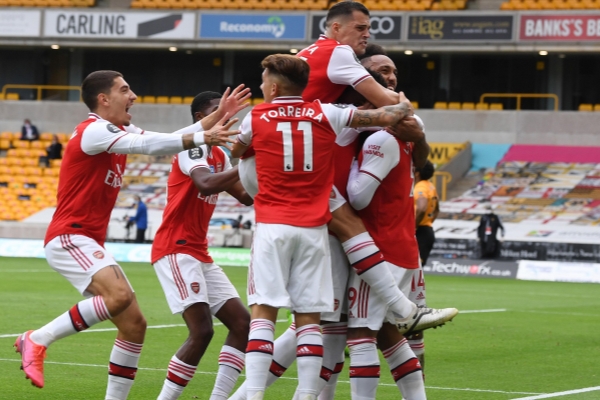 欧冠焦点战前瞻：布拉格斯拉维亚VS阿森纳——捷克铁骑能否狙击枪手？ 第2张