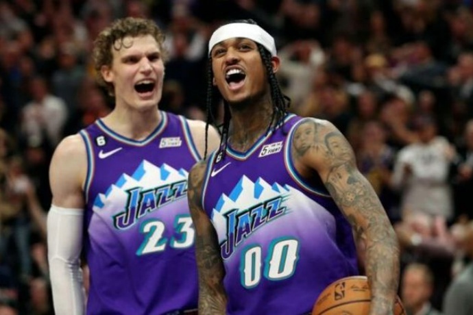 马尔卡宁狂飙35分，爵士大胜步行者稳居西部中游