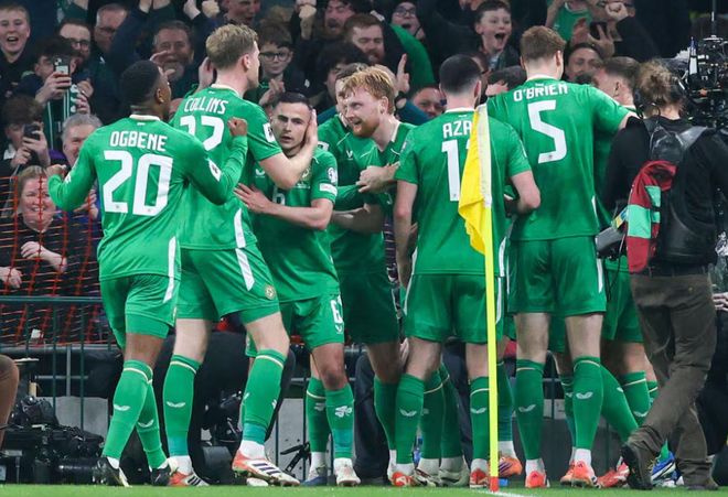 世预赛风云：葡萄牙0-2负爱尔兰，C罗首遭红牌，小组出线蒙阴云