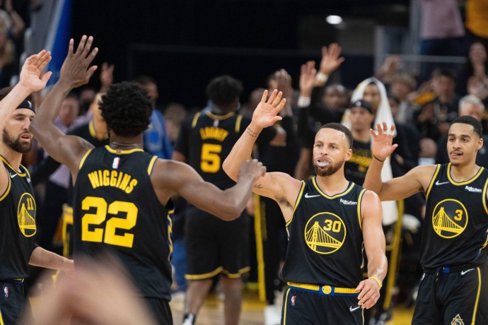 ​魔术VS勇士前瞻：东部新贵挑战卫冕冠军，库里能否带队止颓？ 第2张