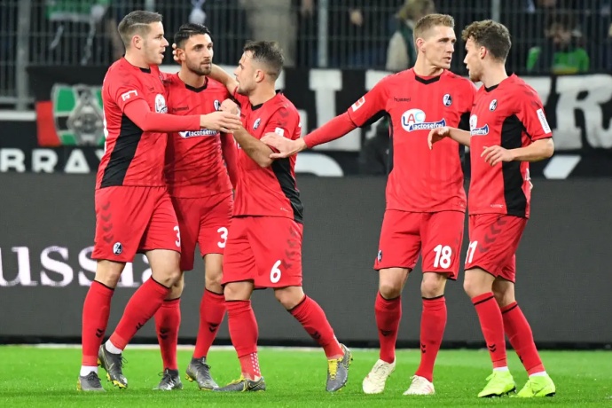 德甲焦点战：12月1日弗赖堡VS美因茨，谁能抢占积分先机？